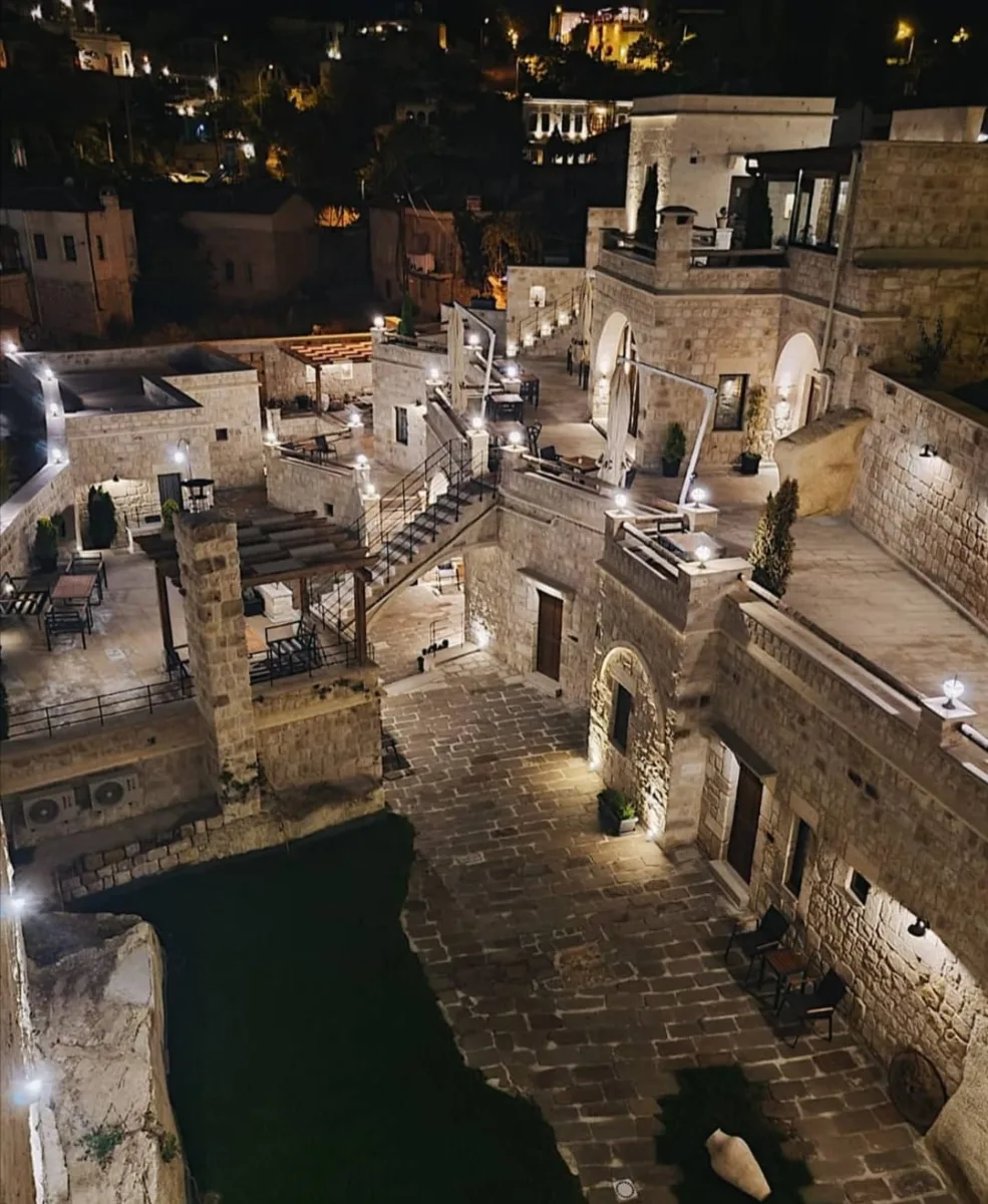 Solem Cave Suites