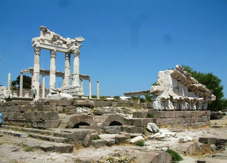 Pergamon Günü Turu